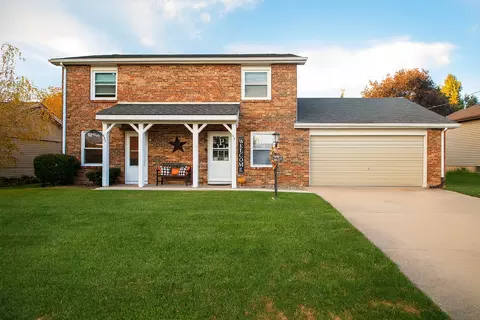 433-441 Apple St, Dixon, IL 61021