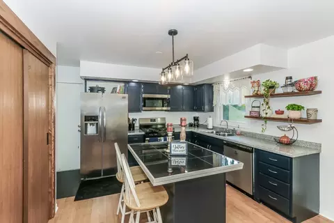 Kitchen - 520 N Lyle Ave, Elgin, IL 60123 photo 3 of 3