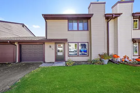 20 Honeybear Ln, Romeoville, IL 60446