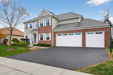 Exterior - 693 Slate Run, Elgin, IL 60124 photo 3 of 7