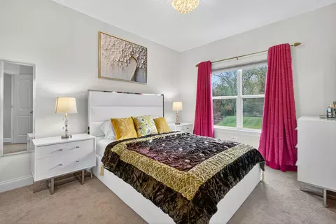 Bedroom - 693 Slate Run, Elgin, IL 60124 photo 1 of 5