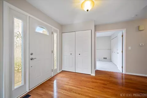 2465 Barn Owl Ln, Elgin, IL 60124 photo 3