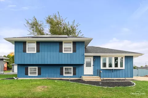 1414 Steven Smith Dr, Joliet, IL 60431