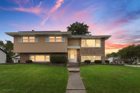 16610 76th Ave, Tinley Park, IL 60477