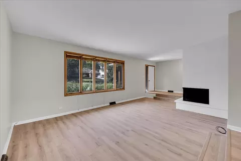 1223 Westhaven Dr, Wheaton, IL 60189 photo 7