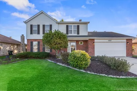 16531 Prairie Dr, Tinley Park, IL 60477