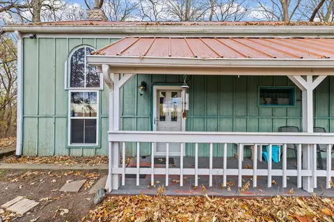 Exterior - 5495 E Cr 2950 North Rd, Potomac, IL 61865 photo 2 of 5