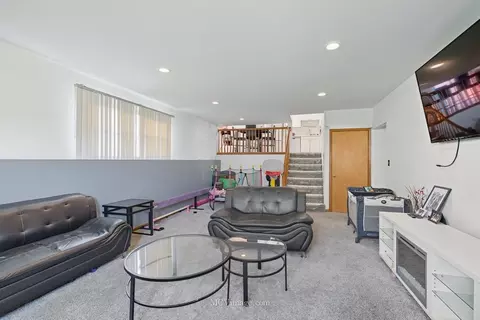 322 Central Ave, Matteson, IL 60443 photo 14