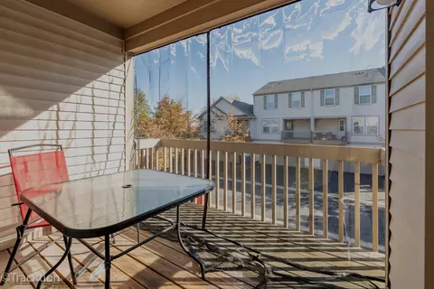 Exterior - 416 Conservatory Ln, Aurora, IL 60502 photo 1 of 2
