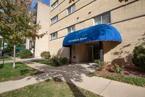 314 Lathrop Ave #604, Forest Park, IL 60130