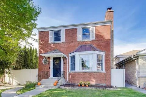 8832 Menard Ave, Morton Grove, IL 60053