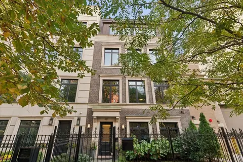 457 W Deming Pl, Chicago, IL 60614