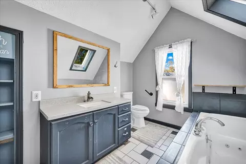 Bath - 393 E Front St, El Paso, IL 61738 photo 2 of 2