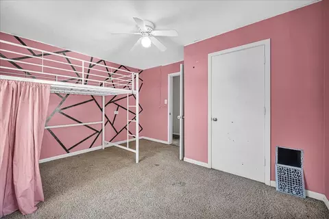 Bedroom - 393 E Front St, El Paso, IL 61738 photo 5 of 6