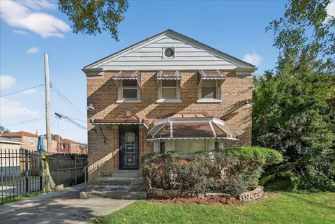 9915 S Yates Ave, Chicago, IL 60617
