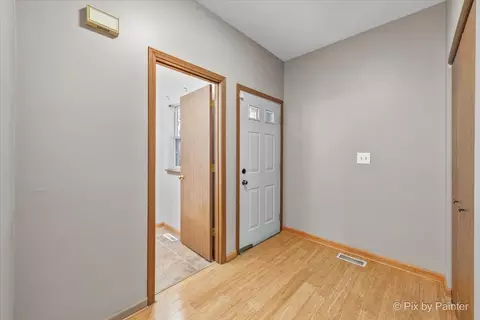 16 Brian Ct, Algonquin, IL 60102 photo 5