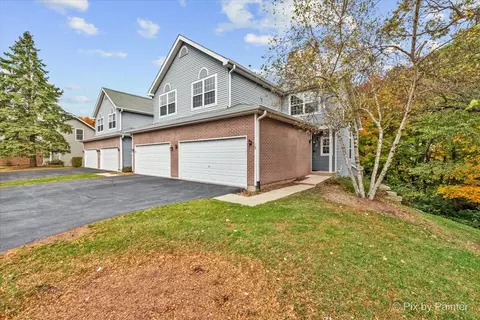 16 Brian Ct, Algonquin, IL 60102 photo 3