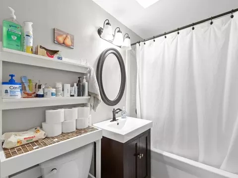 Bath - 817 E High St, Monticello, IL 61856 photo 1 of 1
