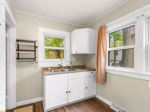 Kitchen - 817 E High St, Monticello, IL 61856 photo 3 of 3