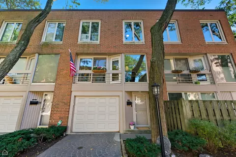 1812 N Dayton St, Chicago, IL 60614