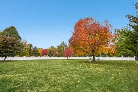 Exterior - 1034 Michael Dr, Morris, IL 60450 photo 7 of 10