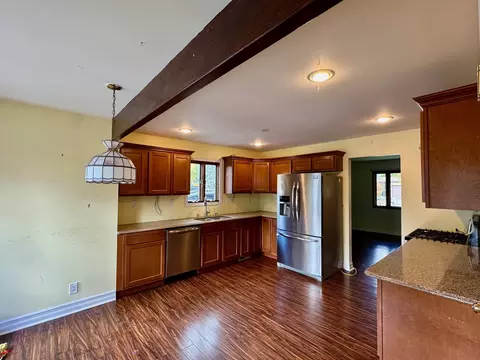 Kitchen - 4517 Home Ave, Mchenry, IL 60050 photo 3 of 3