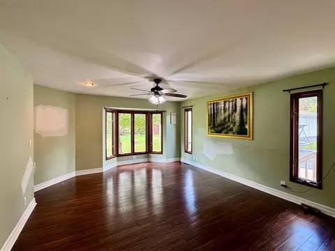 Living - 4517 Home Ave, Mchenry, IL 60050 photo 3 of 3