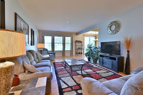 Living - 2832 Beacon Point Cir, Elgin, IL 60124 photo 1 of 7