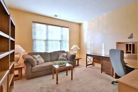 Other - 2832 Beacon Point Cir, Elgin, IL 60124 photo 2 of 4