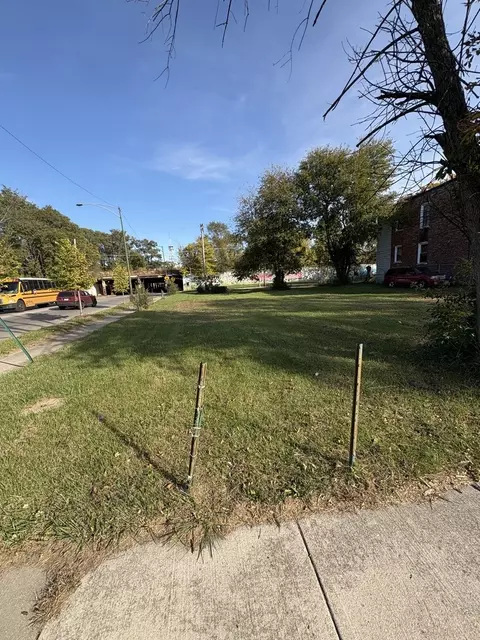 7603 S Lowe Ave, Chicago, IL 60620