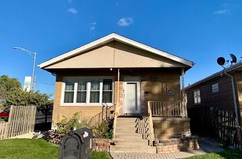5001 S Latrobe Ave, Chicago, IL 60638
