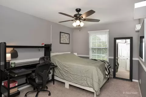 Bedroom - 2012 Spring Creek Ln, Mchenry, IL 60050 photo 3 of 3