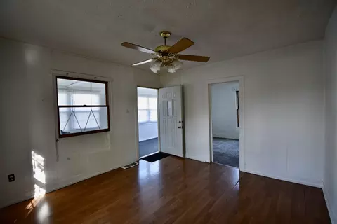 Living - 1622 Illinois St, Bloomington, IL 61701 photo 2 of 2