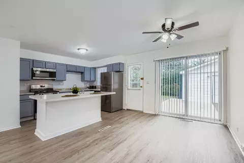 Kitchen - 509 Elder Ln, Glenview, IL 60025 photo 1 of 4