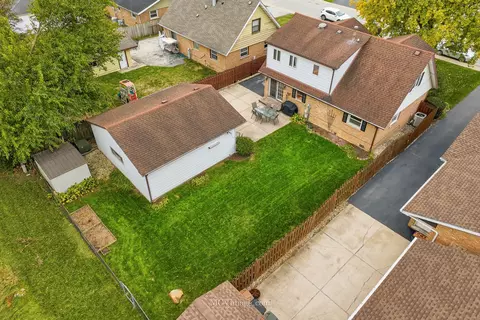 View/Area - 13125 E Playfield Dr, Crestwood, IL 60418 photo 4 of 6
