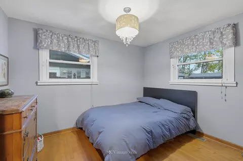 Bedroom - 13125 E Playfield Dr, Crestwood, IL 60418 photo 1 of 4