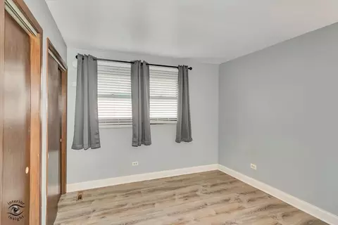 Bedroom - 4450 W 150th St, Midlothian, IL 60445 photo 3 of 4