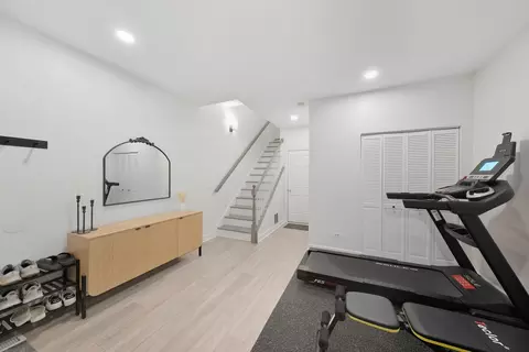 Entry Way - 232 E Cullerton St, Chicago, IL 60616 photo 1 of 2