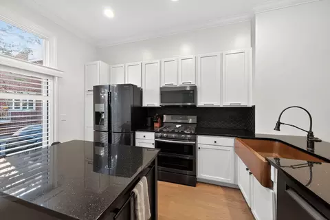 Kitchen - 232 E Cullerton St, Chicago, IL 60616 photo 3 of 3