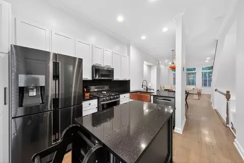 Kitchen - 232 E Cullerton St, Chicago, IL 60616 photo 2 of 3