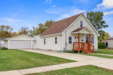 514 W 9th St, Belvidere, IL 61008