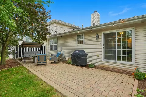 Exterior - 5601 W Sutton Pl #A, Monee, IL 60449 photo 5 of 7