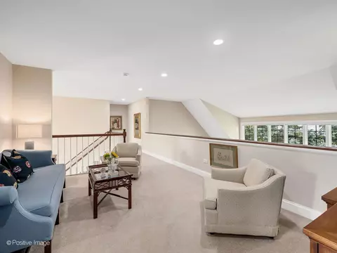 Living - 802 Kenmare Dr, Burr Ridge, IL 60527 photo 8 of 10