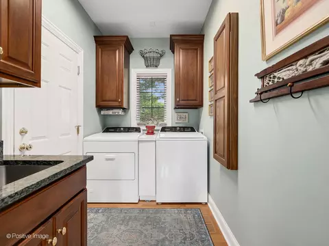 Other - 802 Kenmare Dr, Burr Ridge, IL 60527 photo 1 of 5