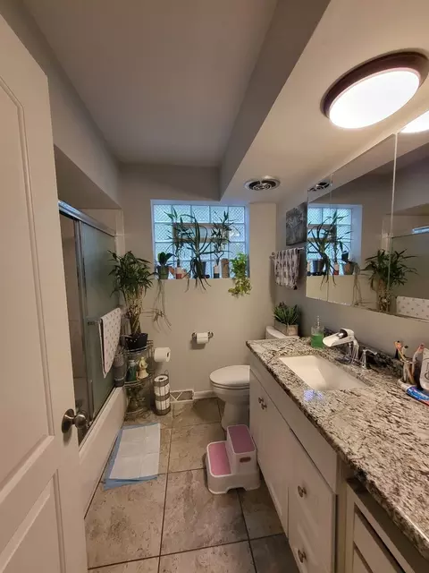472 Northgate Ct, Riverside, IL 60546 photo 6