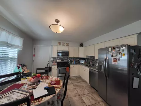 472 Northgate Ct, Riverside, IL 60546 photo 14