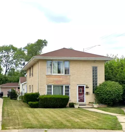 472 Northgate Ct, Riverside, IL 60546