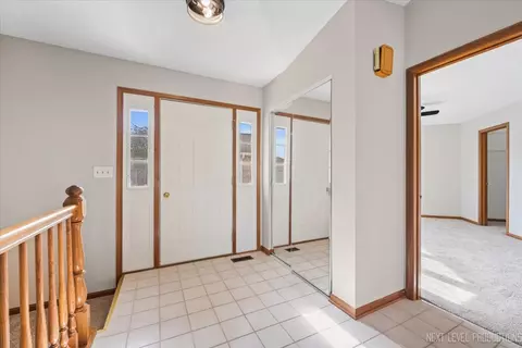 Entry Way - 21289 Silktree Cir, Plainfield, IL 60544 photo 1 of 1