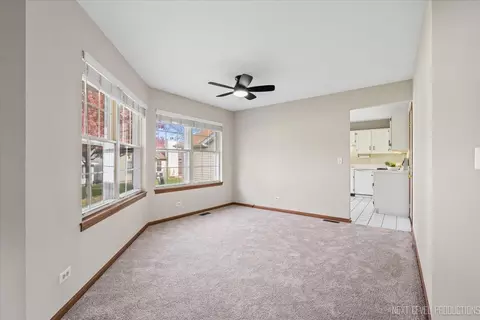 Living - 21289 Silktree Cir, Plainfield, IL 60544 photo 8 of 8