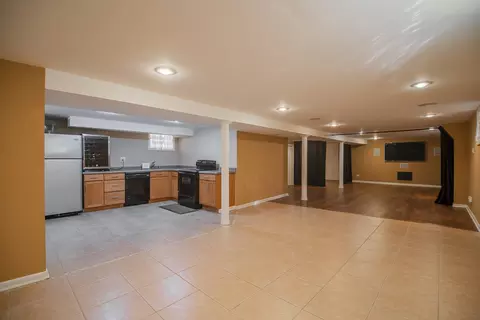 8454 S Kostner Ave, Chicago, IL 60652 photo 24